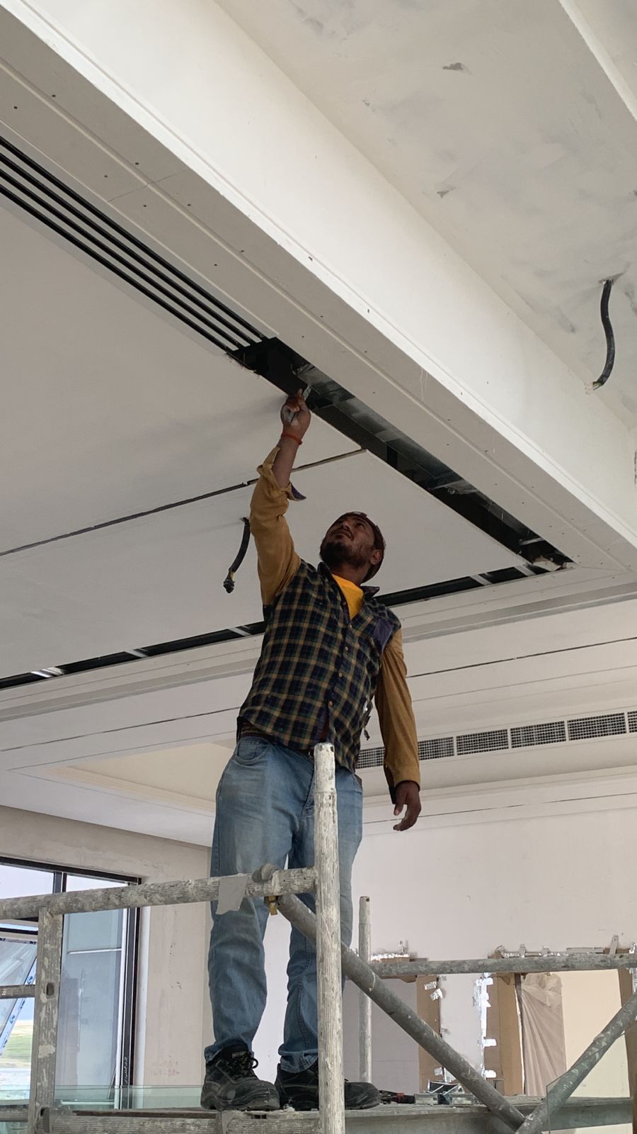 False ceiling installation – finishing services Abu Dhabi