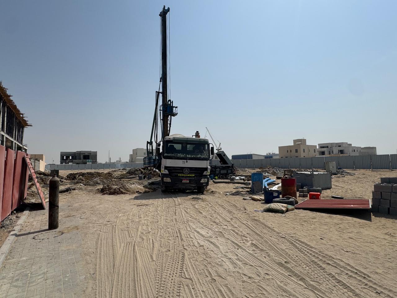 Piling rig on civil construction site in Abu Dhabi by Dream Way