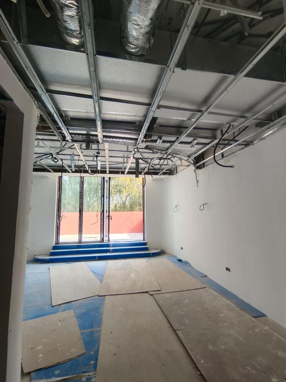 Ceiling ductwork and MEP services installation Abu Dhabi