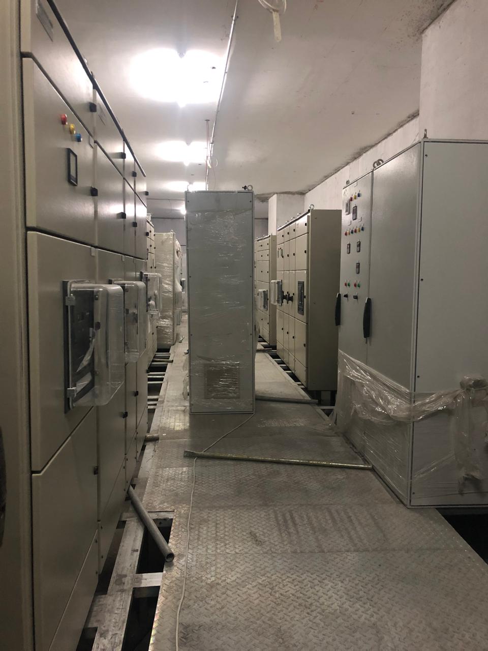 Electrical distribution panels – electrical services Abu Dhabi