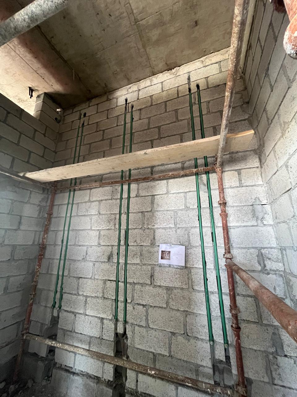 Plumbing pipe routing in block wall – MEP works Abu Dhabi
